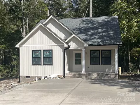 1774 Creekstone Ct, Lincolnton, NC 28092