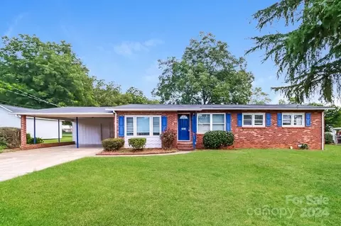 1927 Joe Rd, Statesville, NC 28625