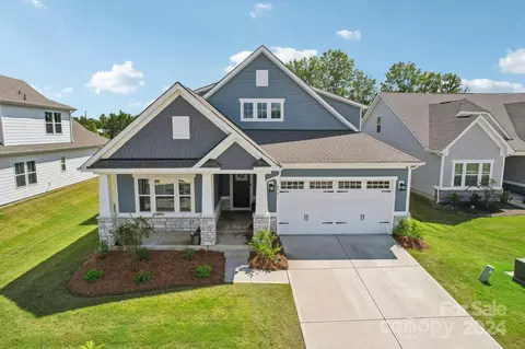 6501 Cumberland Dr, Harrisburg, NC 28075