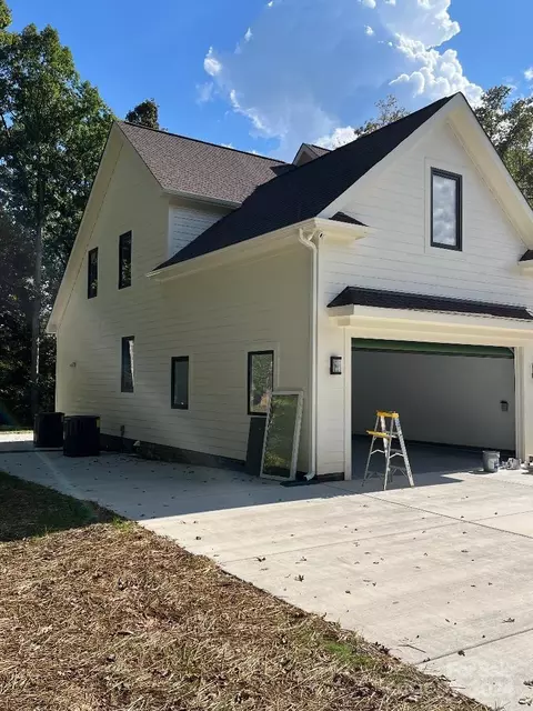 1409 Heather Ln, Monroe, NC 28110 photo 3