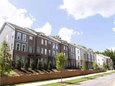 8847 Senator Royall Dr, Charlotte, NC 28262