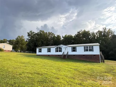 14420 Wayfield Dr, Stanfield, NC 28163