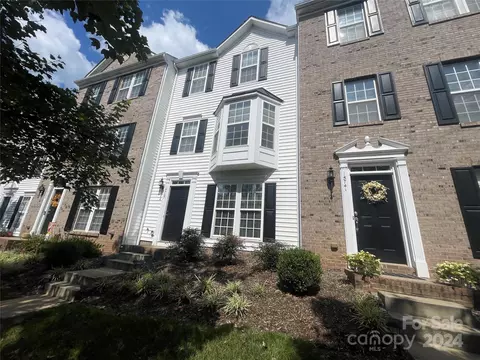 15737 Castle Watch Ave, Charlotte, NC 28277