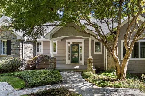 85 Tall Poplar Smt, Hendersonville, NC 28739