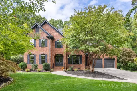 19016 Southport Dr, Cornelius, NC 28031