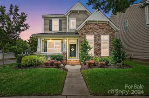 9222 Creekside Park Rd, Charlotte, NC 28277