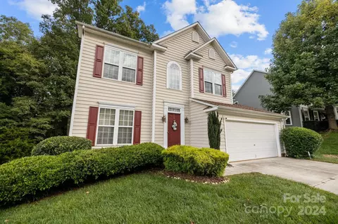 1623 Spandril Ln, Fort Mill, SC 29708