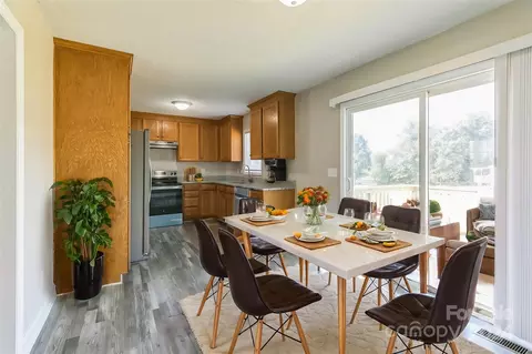Dining - 338 Webb Rd, Shelby, NC 28152 photo 2 of 2