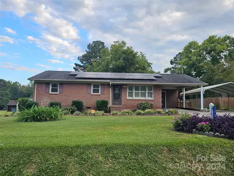 1784 Deaton Dr, Lancaster, SC 29720