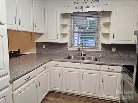 Kitchen - 1784 Deaton Dr, Lancaster, SC 29720 photo 3 of 3