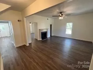 Living - 1004 St Davids Se St SE, Conover, NC 28613 photo 1 of 2