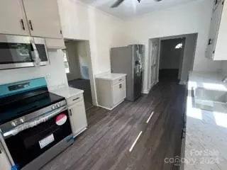 Entry Way - 1004 St Davids Se St SE, Conover, NC 28613 photo 1 of 1
