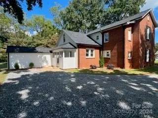 Other - 1004 St Davids Se St SE, Conover, NC 28613 photo 9 of 10