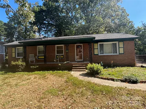 4729 Thornwood Rd, Charlotte, NC 28213