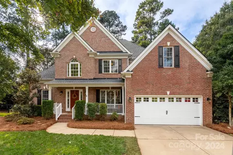 10238 Willow Rock Dr, Charlotte, NC 28277