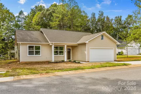 207 Sikeston Ct, Troutman, NC 28166