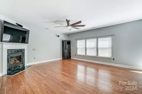 514 Nanny Point Dr, Monroe, NC 28110 photo 7