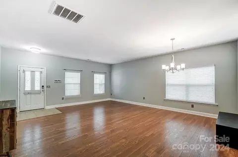 514 Nanny Point Dr, Monroe, NC 28110 photo 4