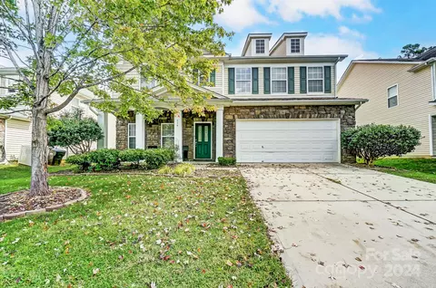 514 Nanny Point Dr, Monroe, NC 28110