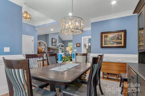 27 Meadowood Ct, Tryon, NC 28782 photo 9