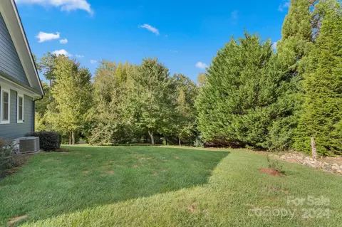 27 Meadowood Ct, Tryon, NC 28782 photo 43
