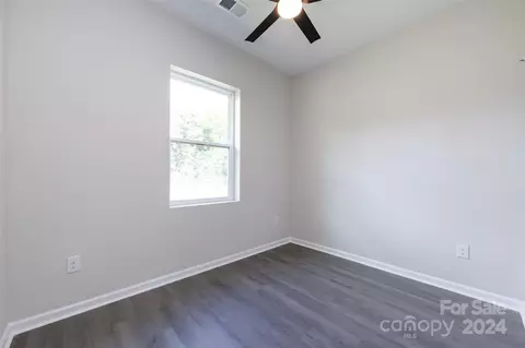 Bedroom - 421 Broad St, Salisbury, NC 28144 photo 5 of 6