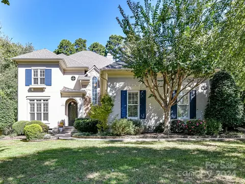 233 Wild Harbor Rd, Mooresville, NC 28117