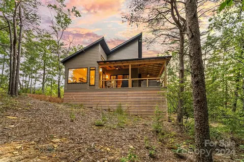 6056 Wilderness Edge Trl, Morganton, NC 28655