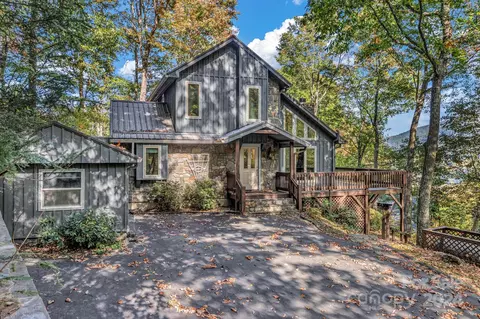 122 Kings Ridge Rd, Maggie Valley, NC 28751
