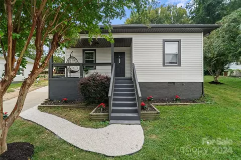 134 2nd Ave, China Grove, NC 28023