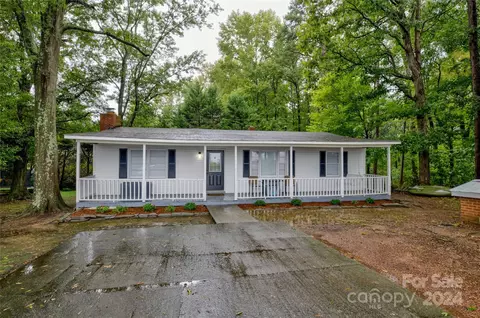 2302 Griffith Rd, Monroe, NC 28112