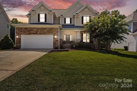 7817 Horseshoe Creek Dr, Huntersville, NC 28078