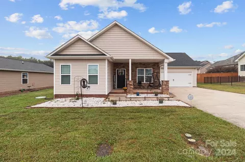 229 Abigail Ln, Locust, NC 28097