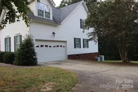 509 Flying Eagle Dr, Clover, SC 29710 photo 3