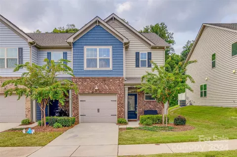 242 Ascot Run Way, Fort Mill, SC 29715