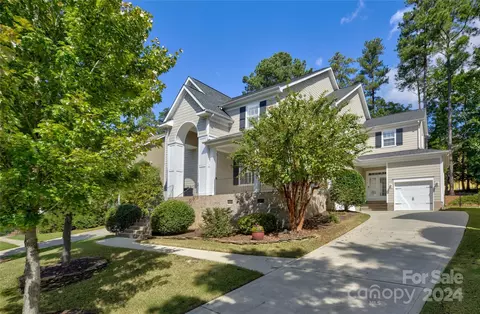 14221 Grand Traverse Dr, Charlotte, NC 28278