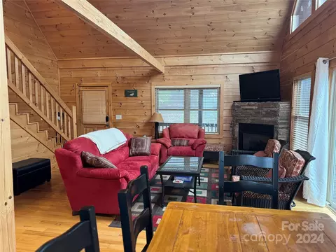 Living - 795 Valley View Dr, Bostic, NC 28018 photo 5 of 5