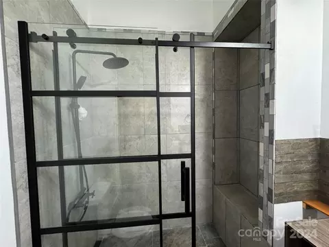 Bath - 795 Valley View Dr, Bostic, NC 28018 photo 7 of 7