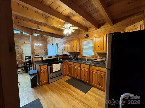 Kitchen - 795 Valley View Dr, Bostic, NC 28018 photo 2 of 2