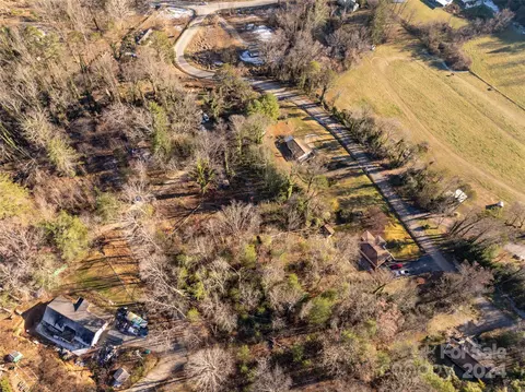 10 Mcgee Hill Rd, Fairview, NC 28730 photo 18