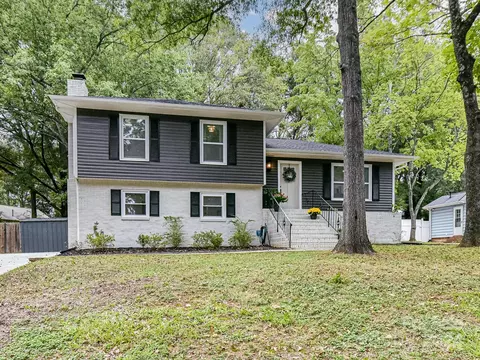 5913 Mcnair Rd, Charlotte, NC 28212