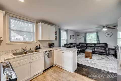 137 Harris St, Chester, SC 29706