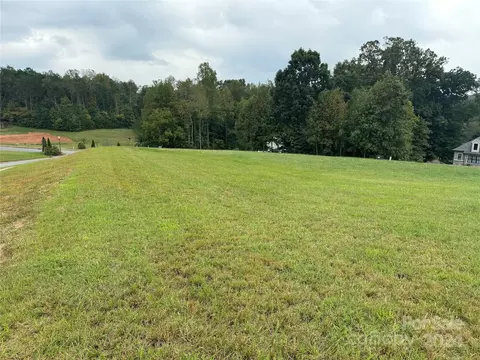 4122 Ridge Ne 86 Dr NE #86, Conover, NC 28613