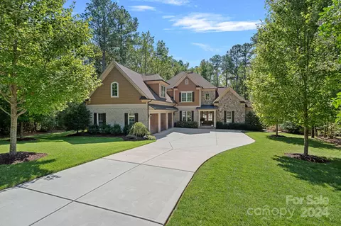4573 Firethorn Ct, Denver, NC 28037