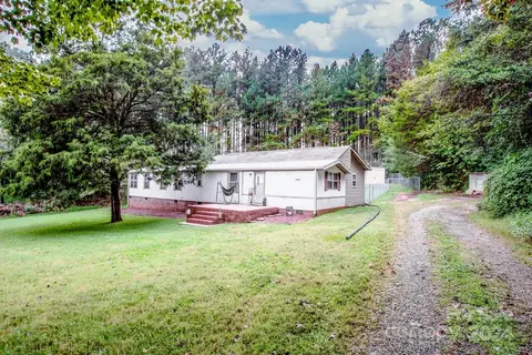210 Vicki Way, Stanley, NC 28164