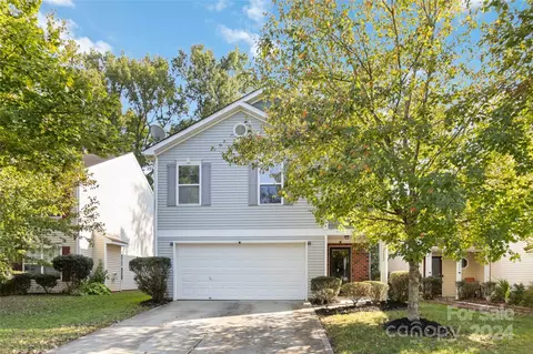 2652 Cochrane Dr, Charlotte, NC 28269