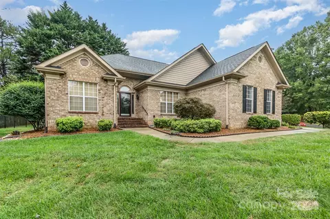 15151 Yarmouth Rd, Mint Hill, NC 28227