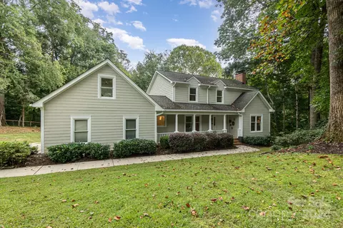 3200 Sunnymede Ln, Charlotte, NC 28209