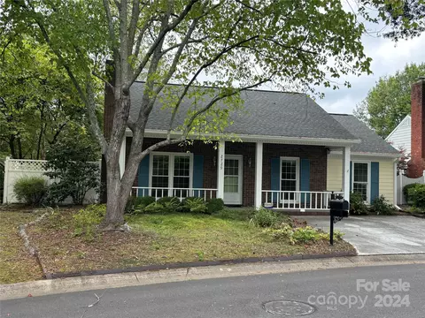 2729 Quailrush Rd, Charlotte, NC 28226