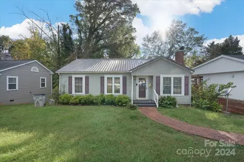 237 Sharon Nw Ave NW, Lenoir, NC 28645